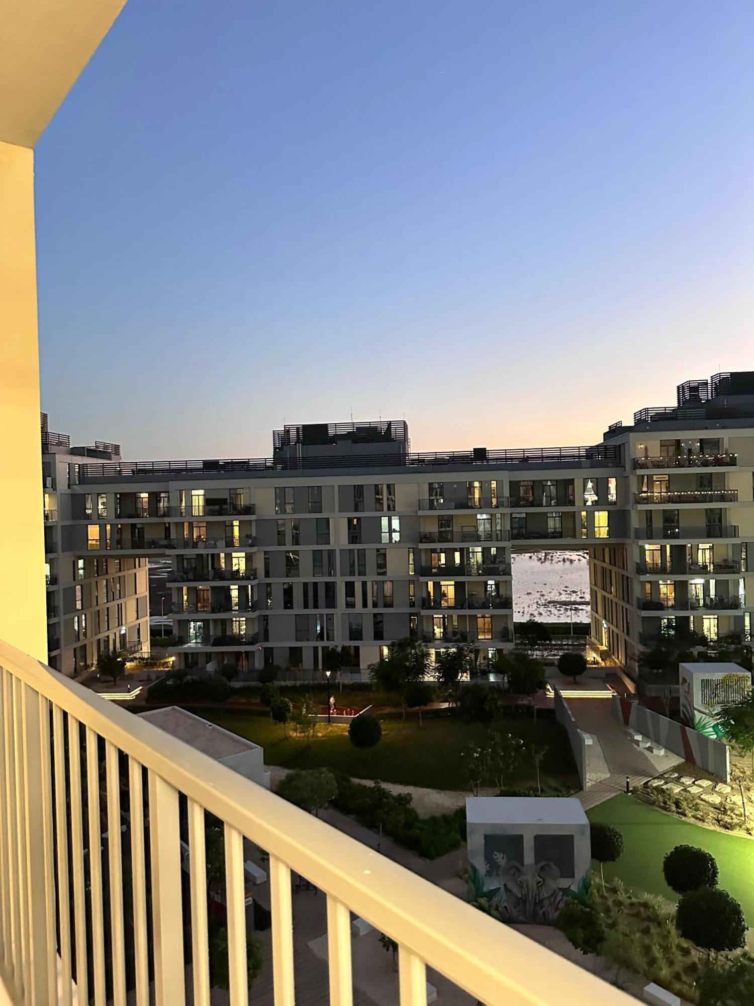 Apartment Dania 2, Production City, Impz
